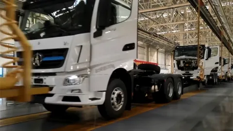 Heavy-Duty Trucks