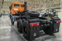 6×6 Tractor Unit
