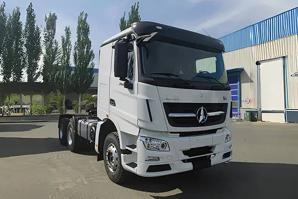 6×6 Tractor Unit